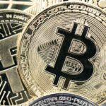 USDT-vs-USDC-Choosing-the-Right-Stablecoin-for-Your-Needs-Bitcoin-Coin-Cryptos